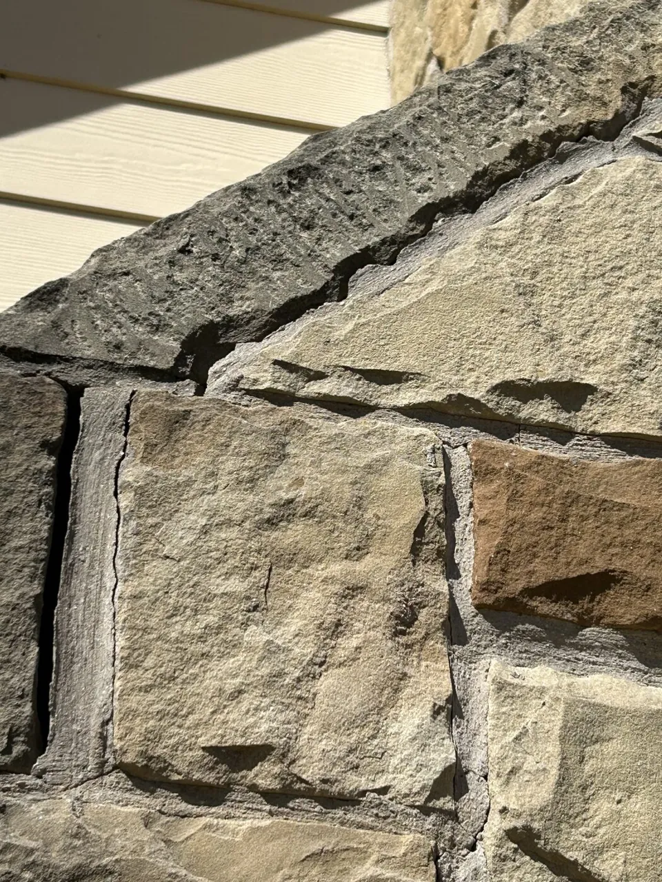 Masonry inspection — cracked chimney crown edge